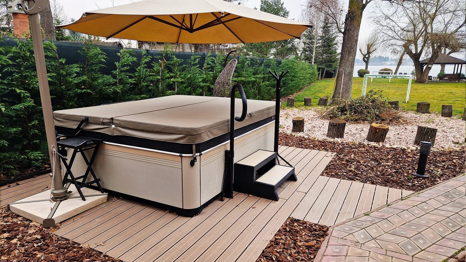 Jacuzzi SPA 23