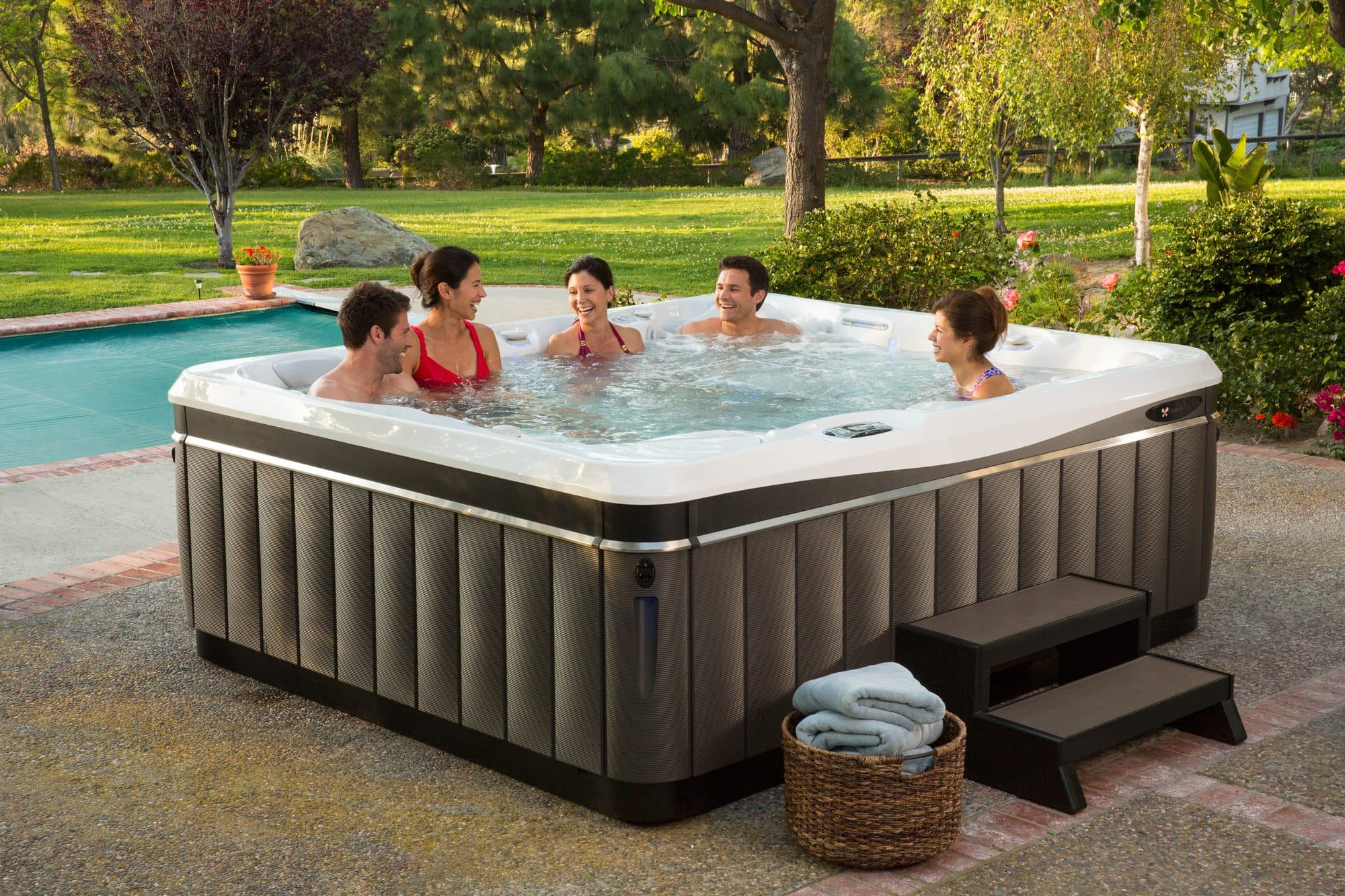 Jacuzzi SPA 33