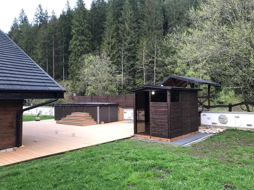 Swim Spa Endless Pools® X2000 şi Sauna de Exterior – Bio Valeputna 5