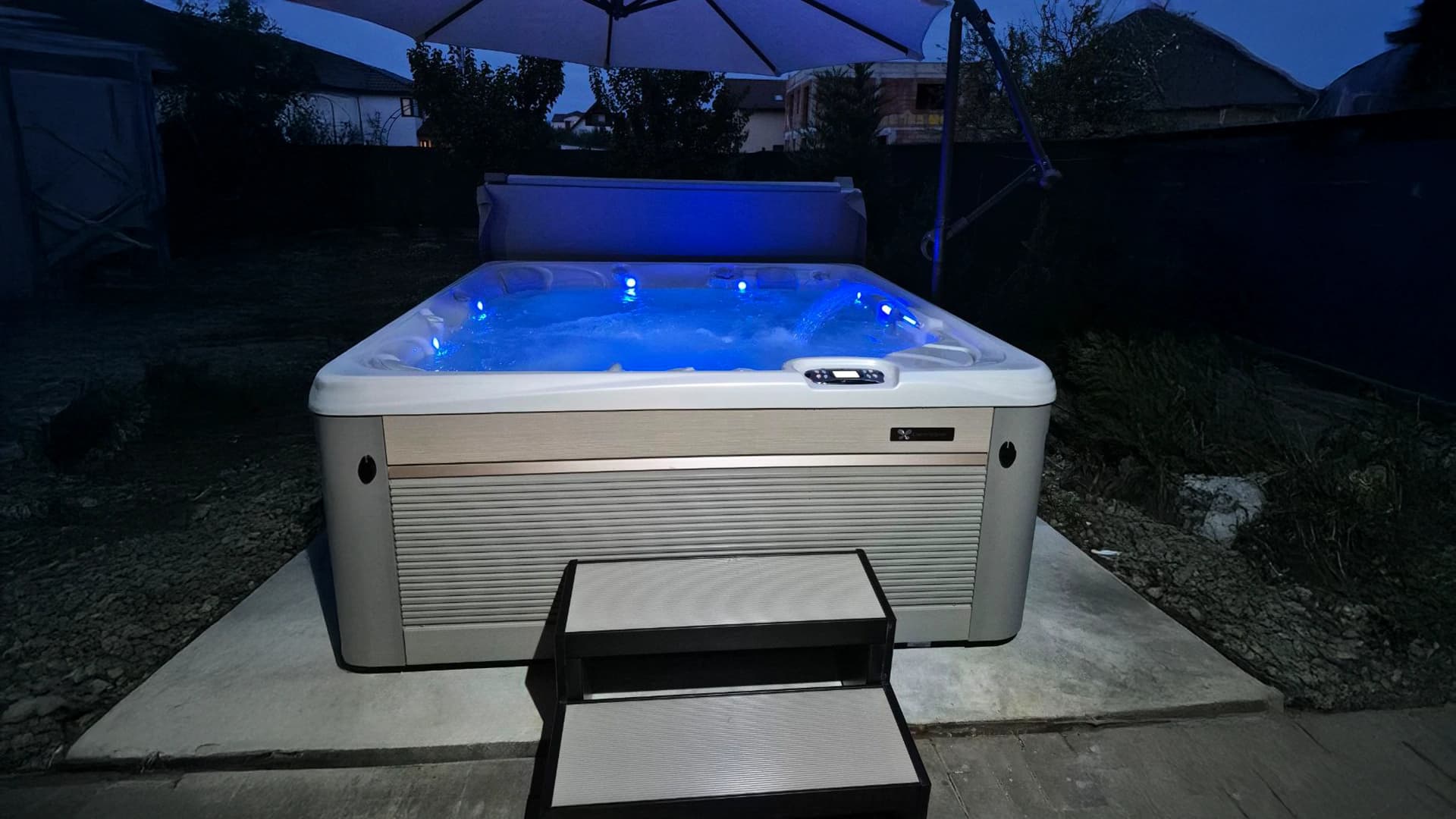 Cadă cu hidromasaj Caldera Spas® Seychelles – Proiect Hidrostyle în Timişoara 3