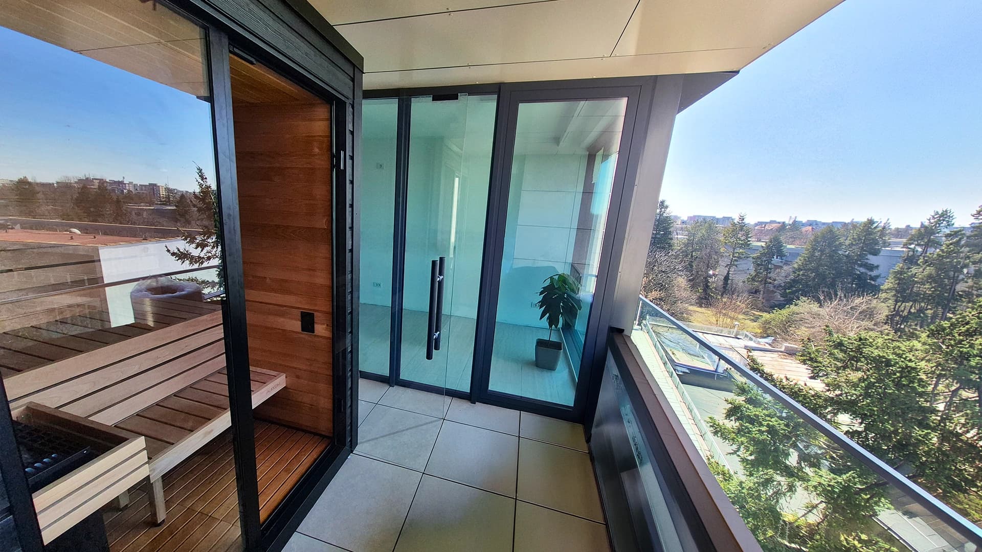 Saună finlandeză de exterior Auroom® Mira S – Bucureşti 2