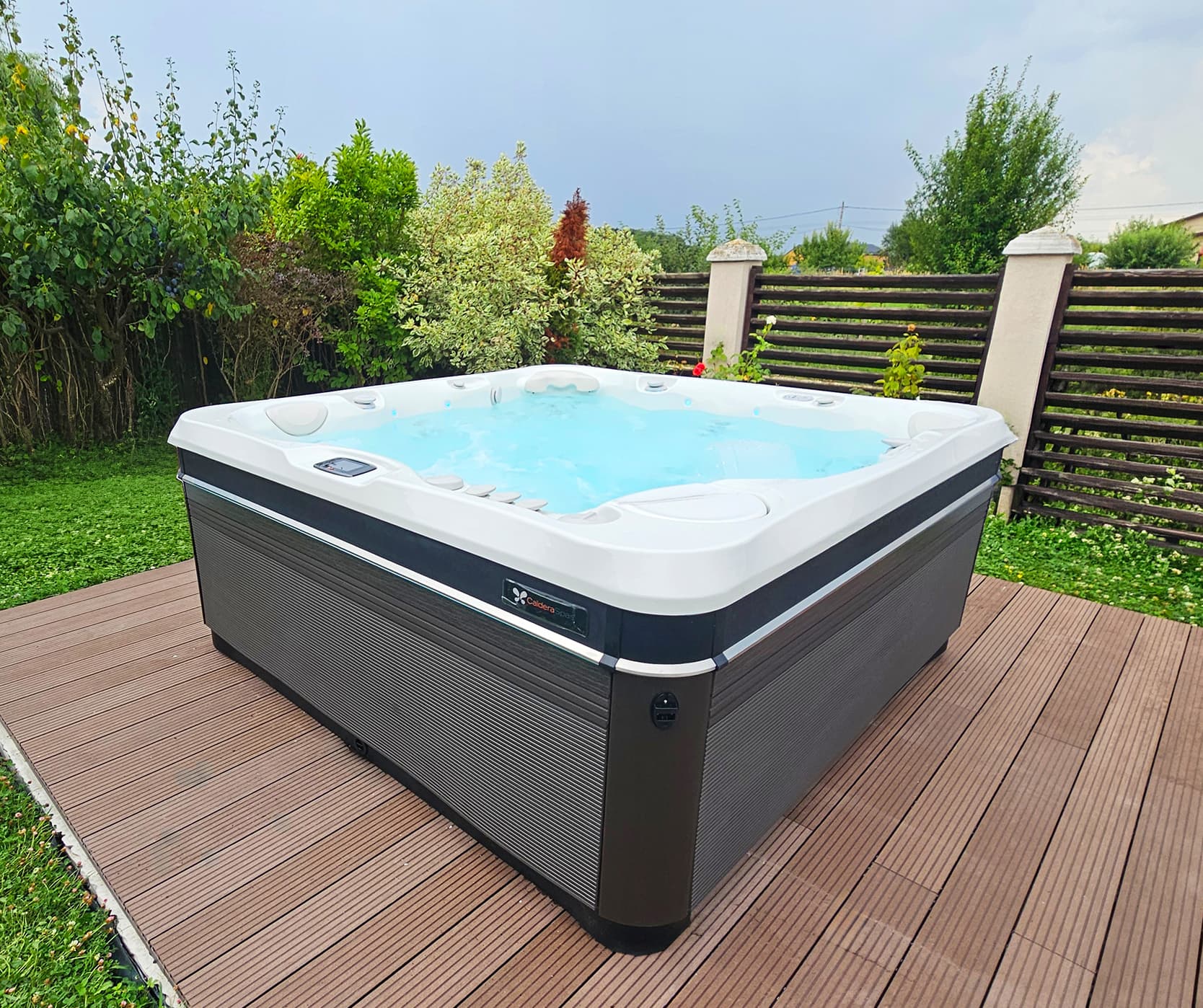 Cadă cu hidromasaj Caldera Spas® Geneva – Proiect Hidrostyle  în Ilfov 2