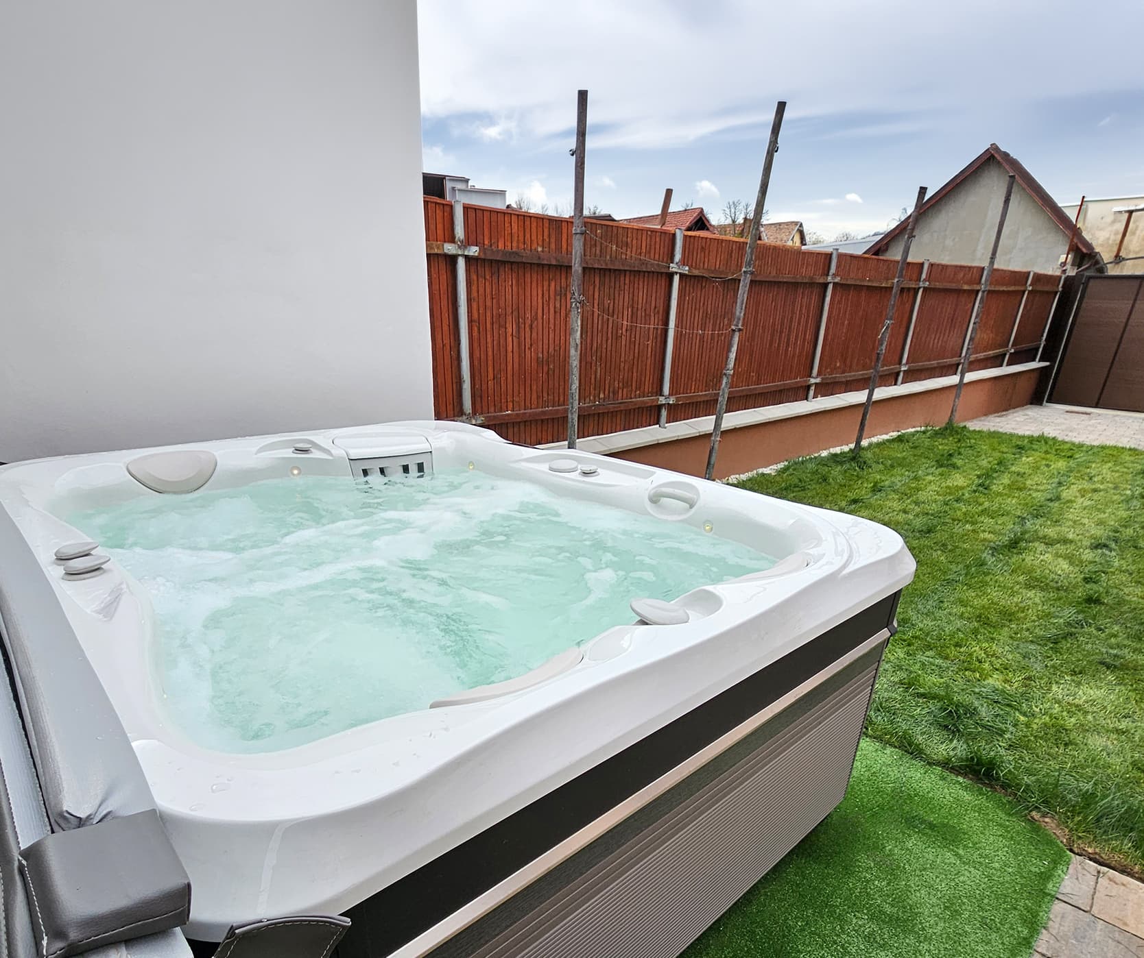Jacuzzi de exterior Caldera Spas® Cantabria - Proiect Hidrostyle în Mediaș