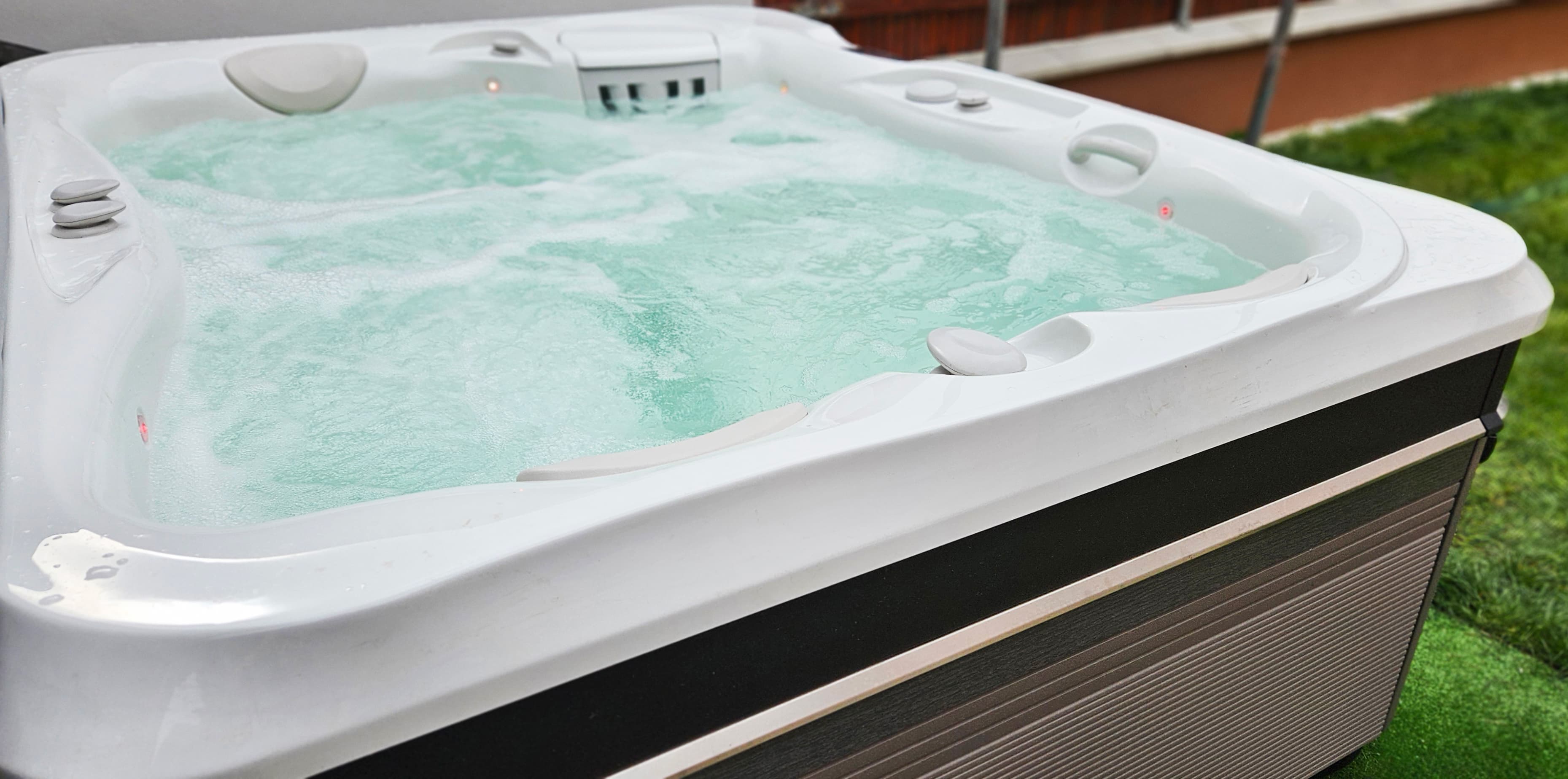 Jacuzzi de exterior Caldera Spas® Cantabria - Proiect Hidrostyle în Mediaș 2
