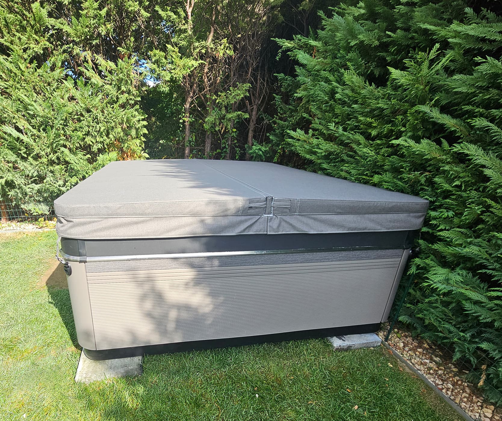 Jacuzzi de exterior Caldera Spas® Cantabria - Proiect Hidrostyle în Pipera 3