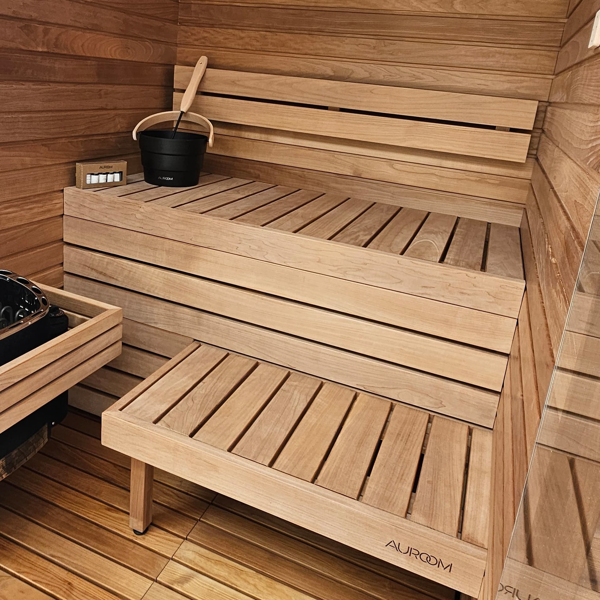 Saună finlandeză de exterior Auroom® Mira S – Proiect Hidrostyle în București 2