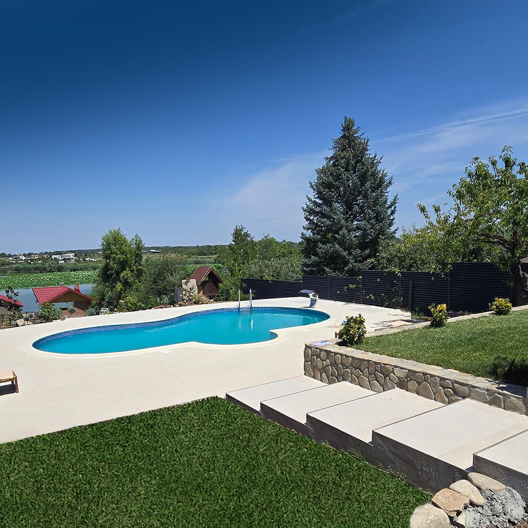 Caldera Spas® Ravello Hot Tub and Custom Pool