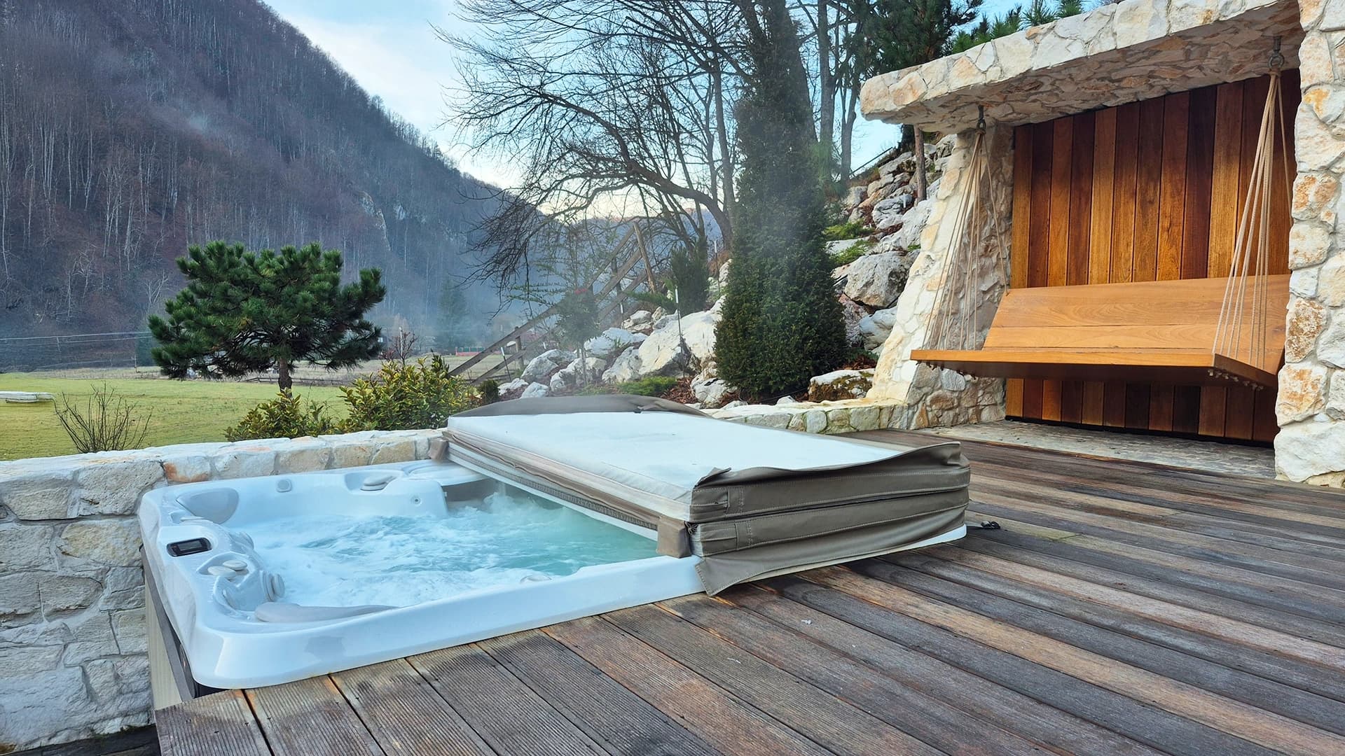 Caldera Spas® Niagara Jacuzzi – Hidrostyle project in Bihor