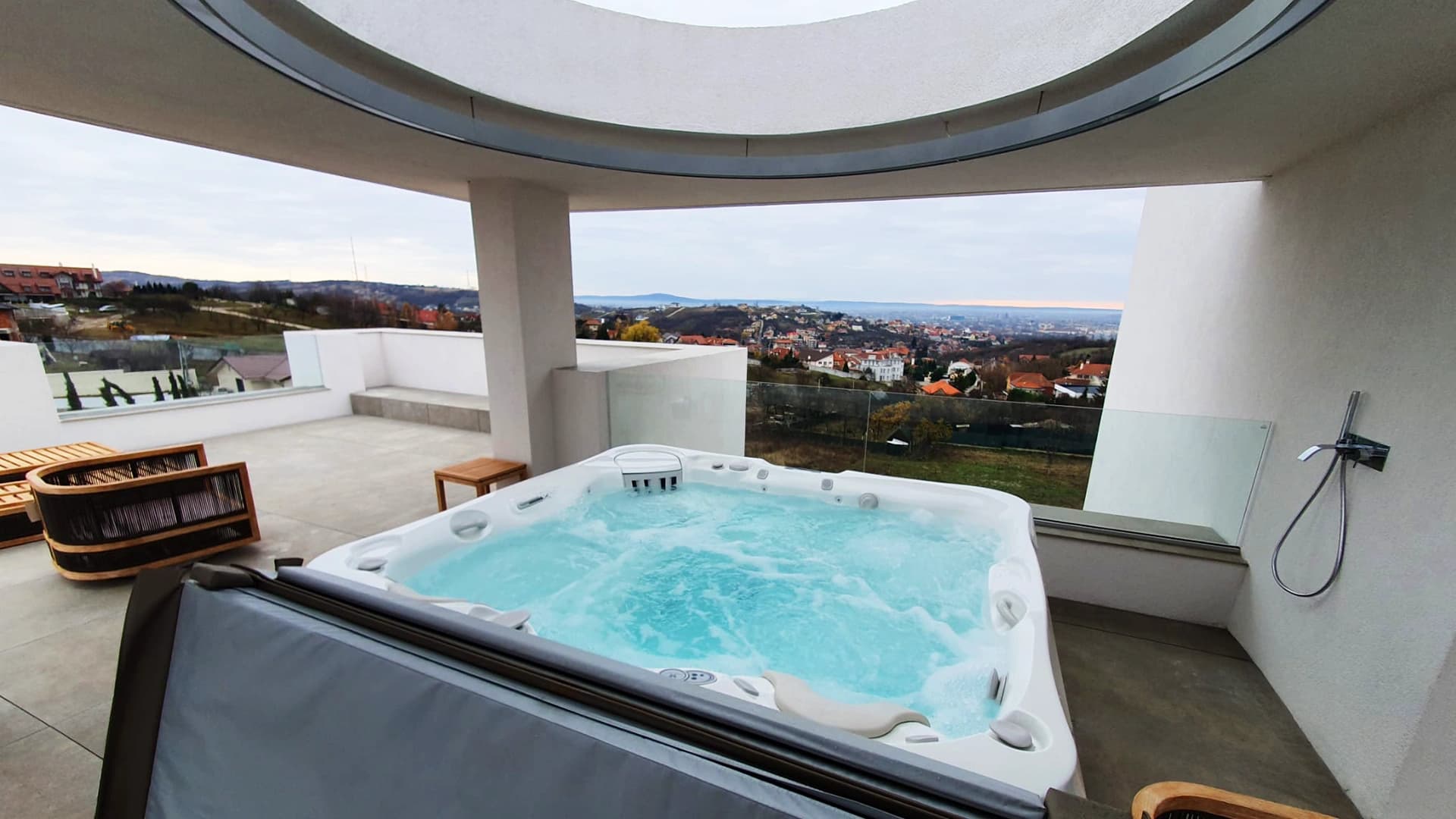 Caldera Spas® Provence Jacuzzi – Hidrostyle project in Oradea