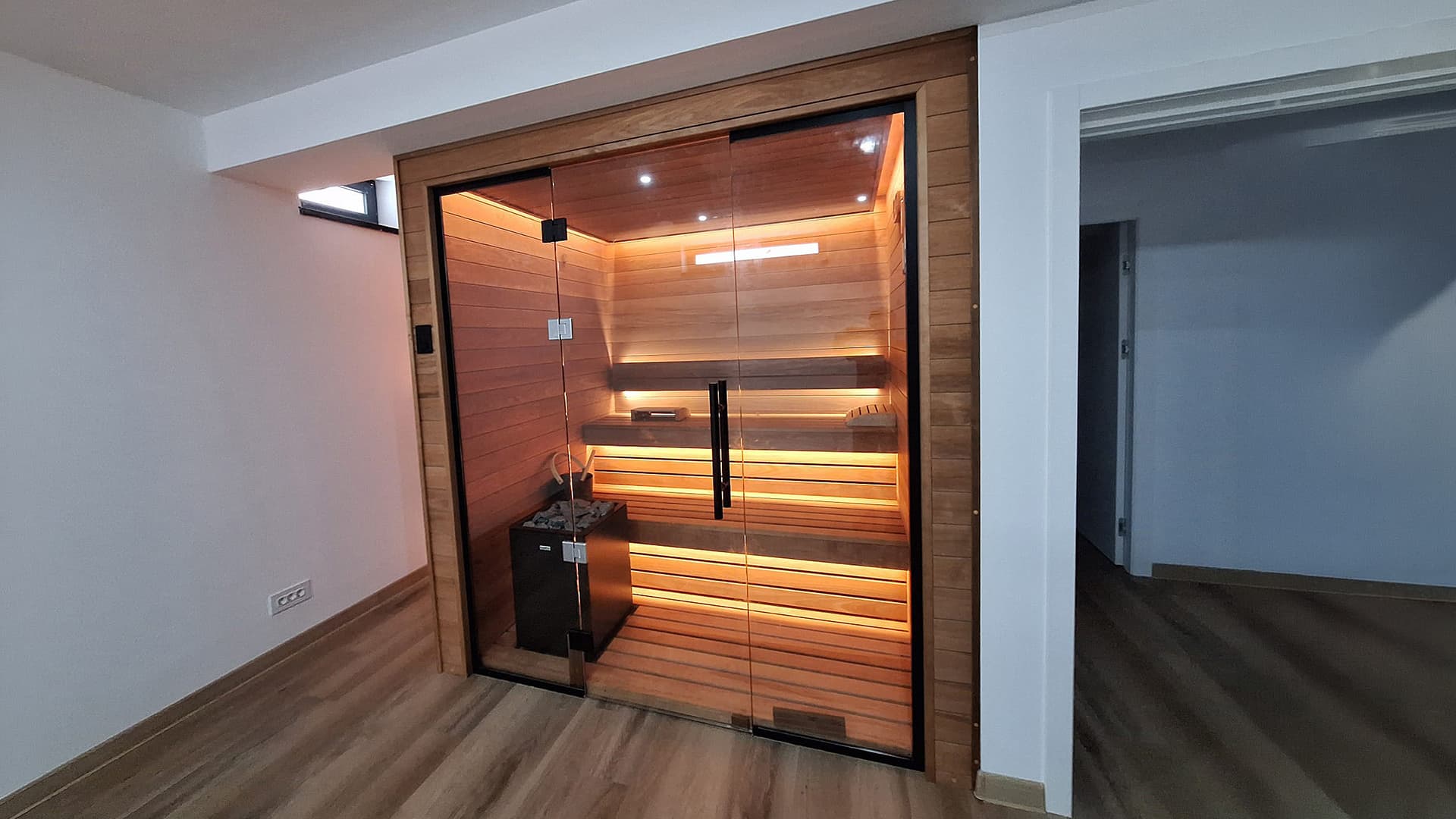Custom Finnish Sauna – Hidrostyle Project in Ploiești
