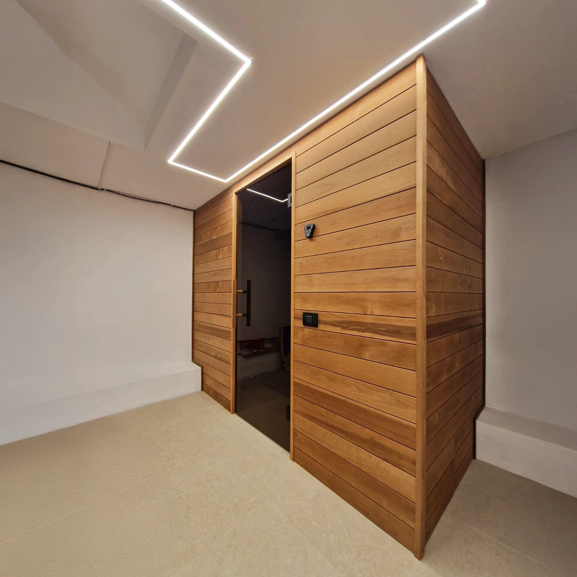 Custom Finnish Sauna – Hidrostyle project in Pipera