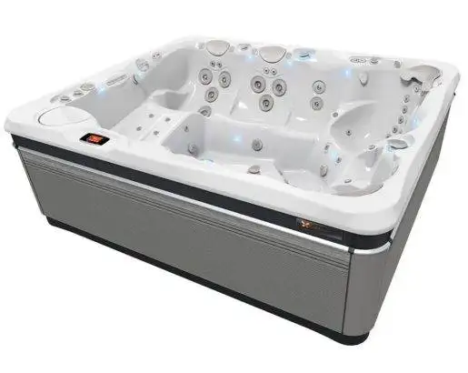 Caldera Spas Cantabria hot tub