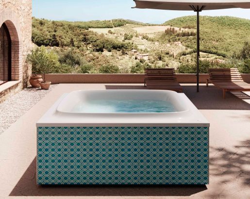 Jacuzzi Skylounge cada de baie amplasare exterior