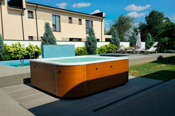 Hydromassage tub Virtus Jacuzzi outdoor