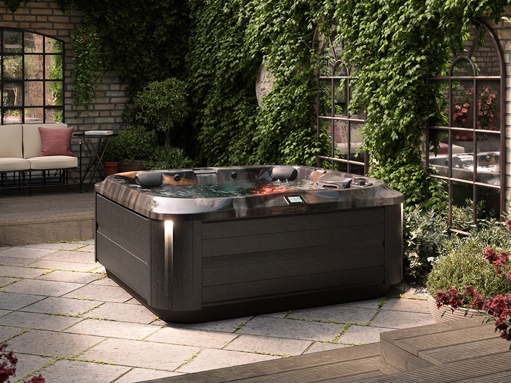 Jacuzzi-J-335-promo-2