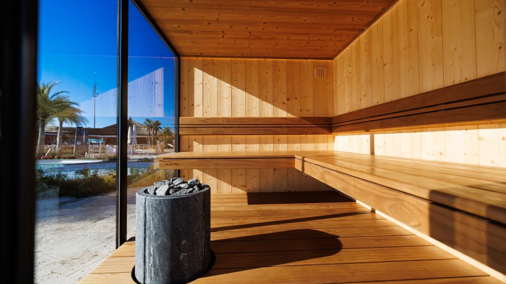 Sauna-Exterior-Auroom-Quu-Banner