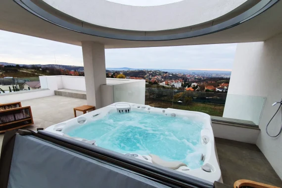 Cada cu hidromasaj Caldera Spas Provence Proiect Hidrostyle Oradea Banner Main