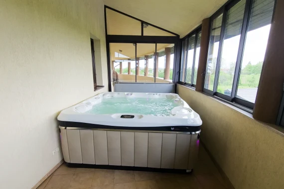 Cada cu hidromasaj Caldera Spas Tahitian Proiect Hidrostyle Domnesti Banner Main