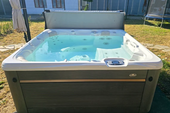 Proiect Hidrostyle Prahova cada cu hidromasaj Seychelles Main