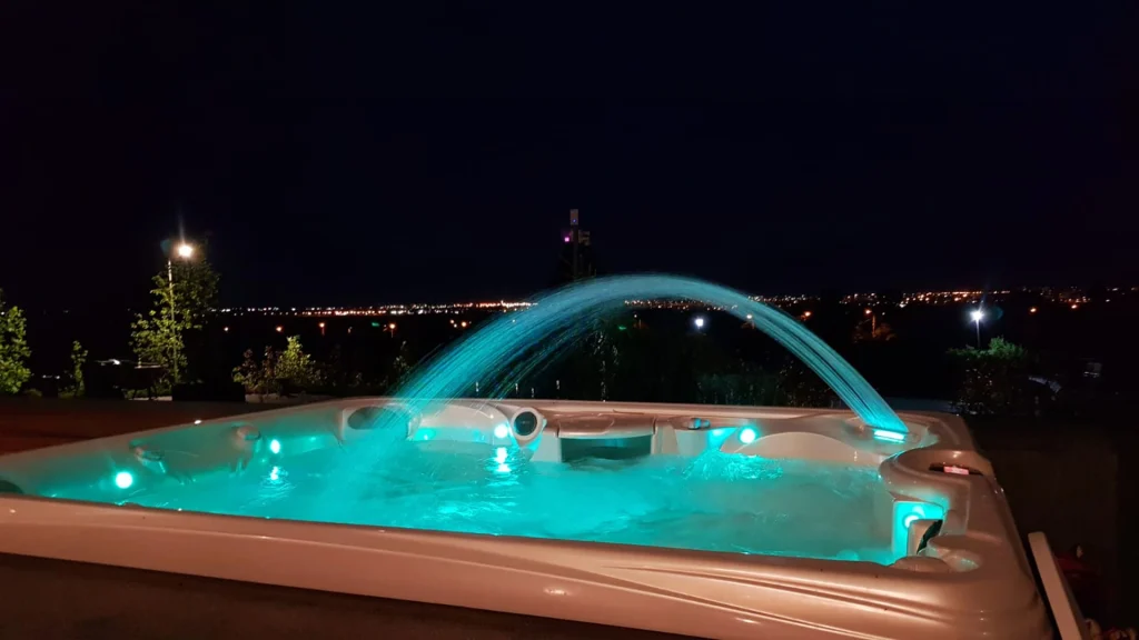 Jacuzzi Exterior Caldera Spas Martinique Proiect Hidrostyle Pitesti pic 1