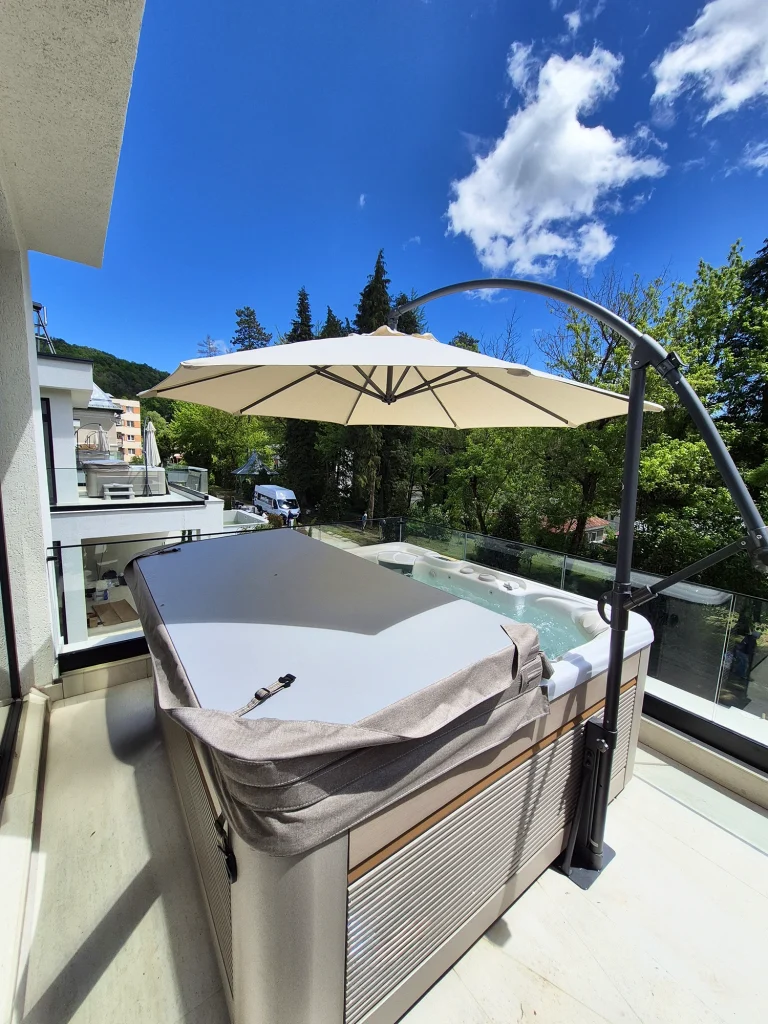 Video Park Villas Resort Jacuzzi Caldera Spas Seychelles 4