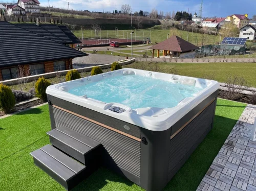 Cada-cu-hidromasaj-Caldera-Spas-Seychelles-Proiect-Suceava-1