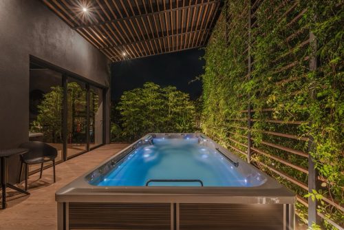 Endless-Pools-Ambiente-Azul-Poza-4